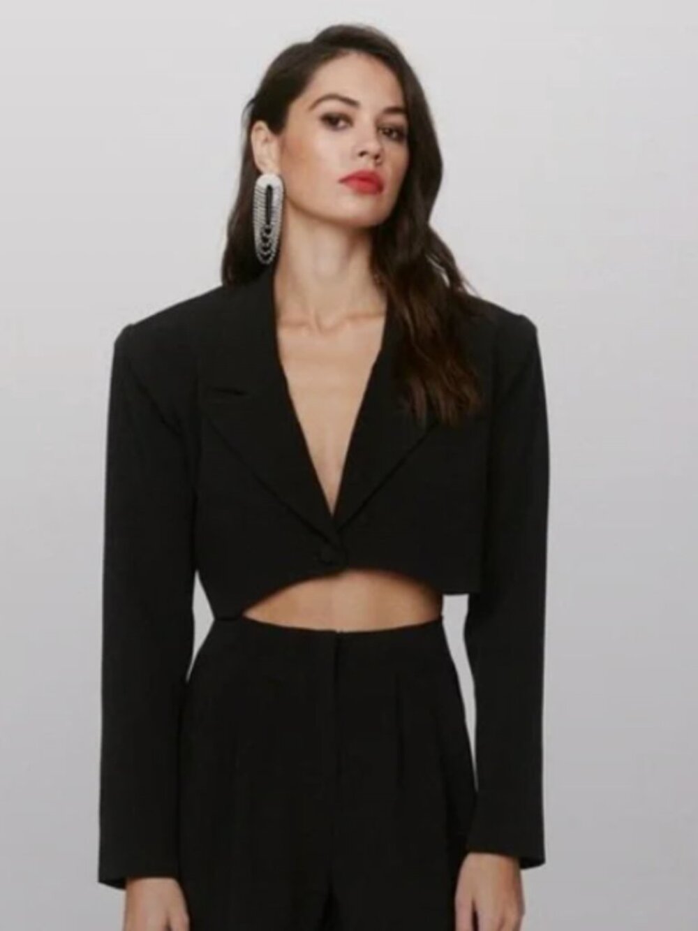 Nasty Gal Power Through Black Cropped Blazer J02